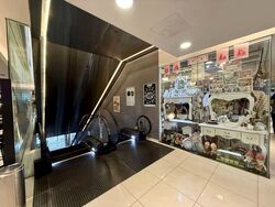 Oxley Tower (D1), Retail #549380171